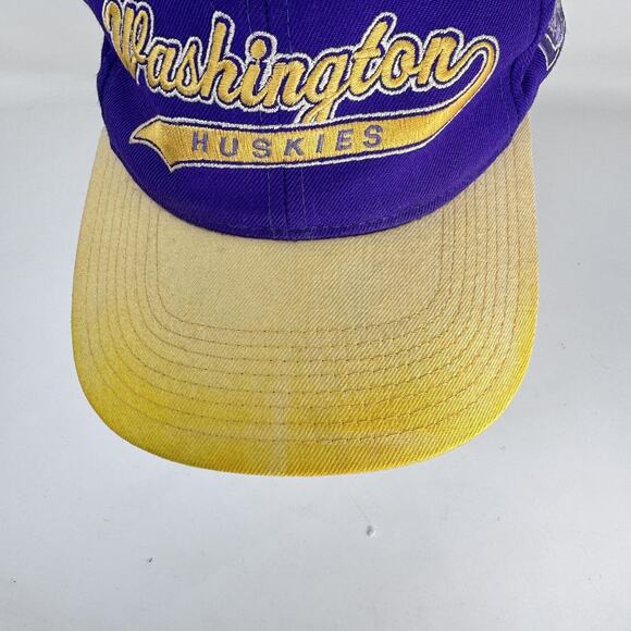 Vintage Washington Huskies Hat Cap Snap Back NCAA Football Starter 90s - Picture 6 of 11